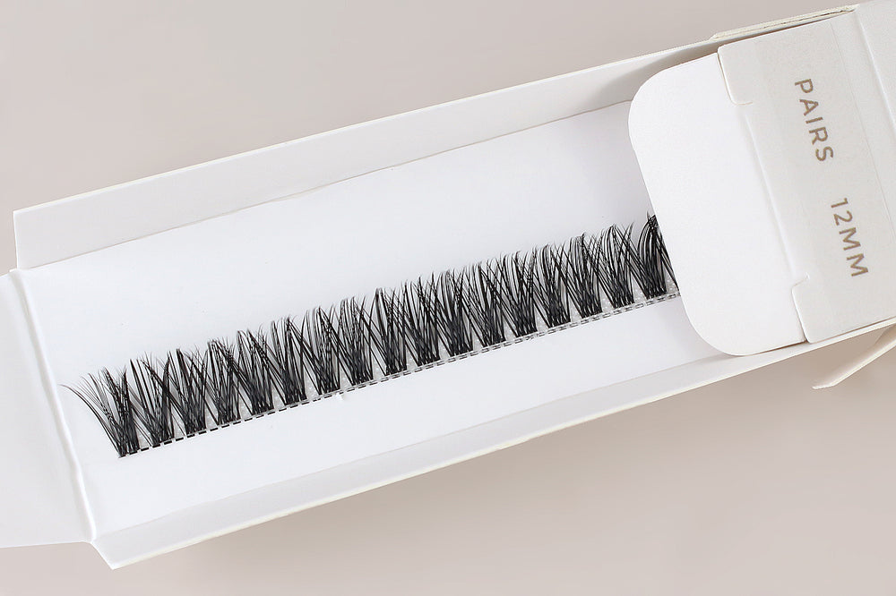 <h2>RUMOR VS SALON LASHES</h2>